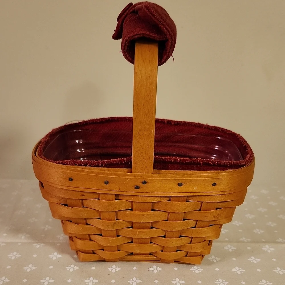 Longaberger Small Comforts Basket